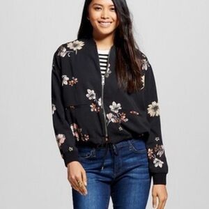 Who What Wear Black Floral Zip Front Jacket